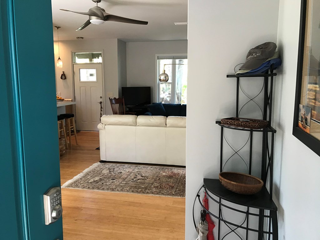 123 Ave L, 32320