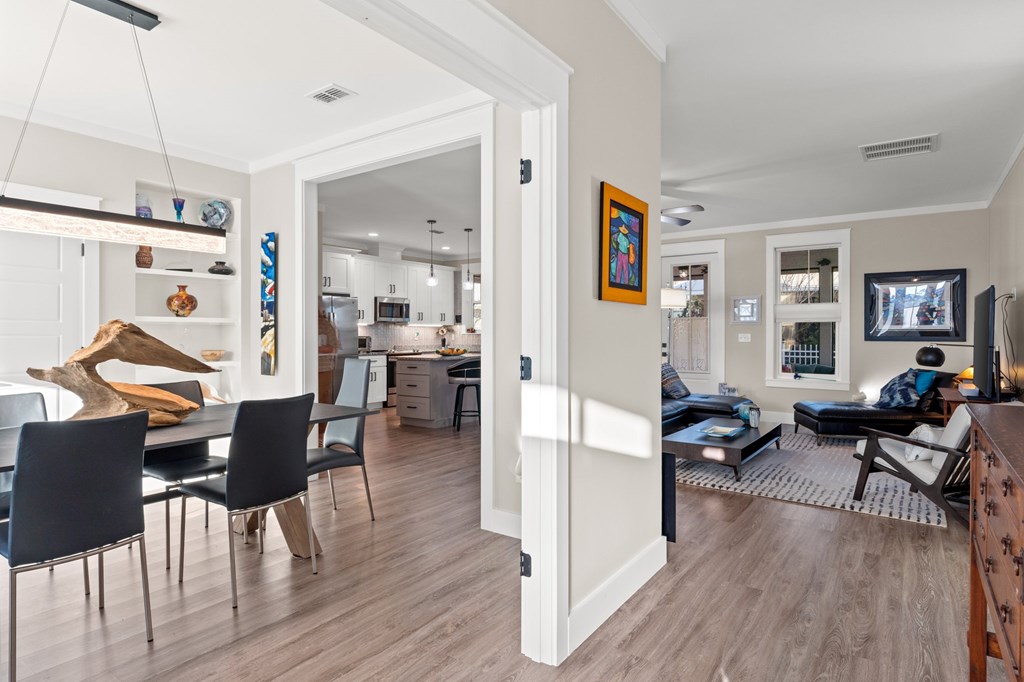 108 St Charles St, 32456