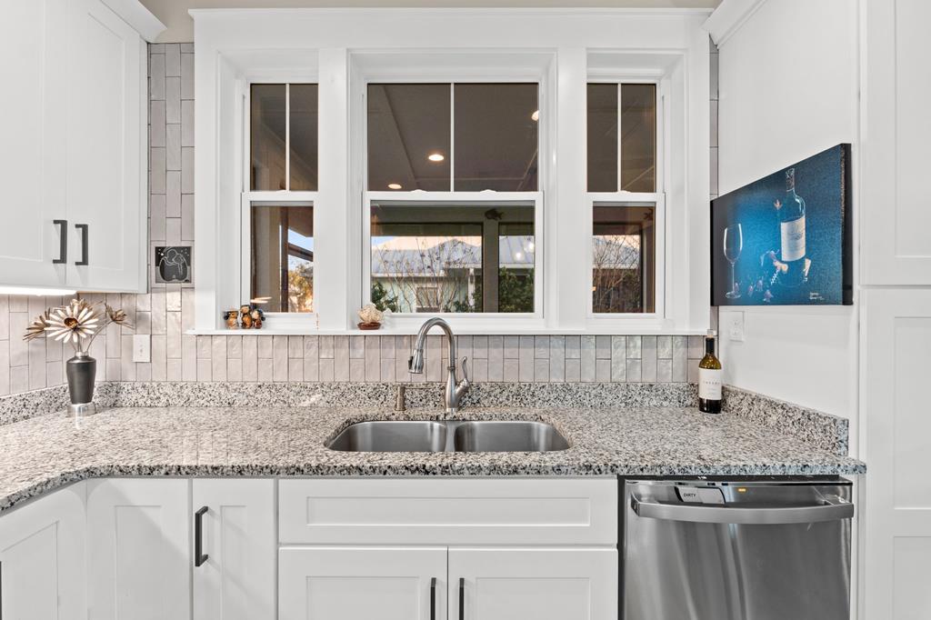 108 St Charles St, 32456