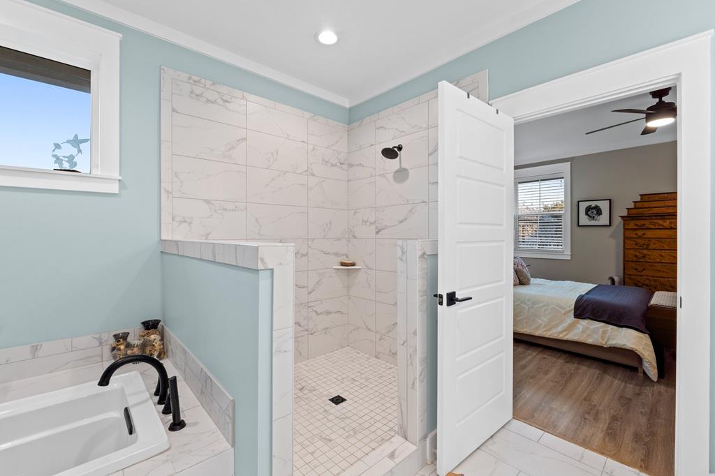 108 St Charles St, 32456