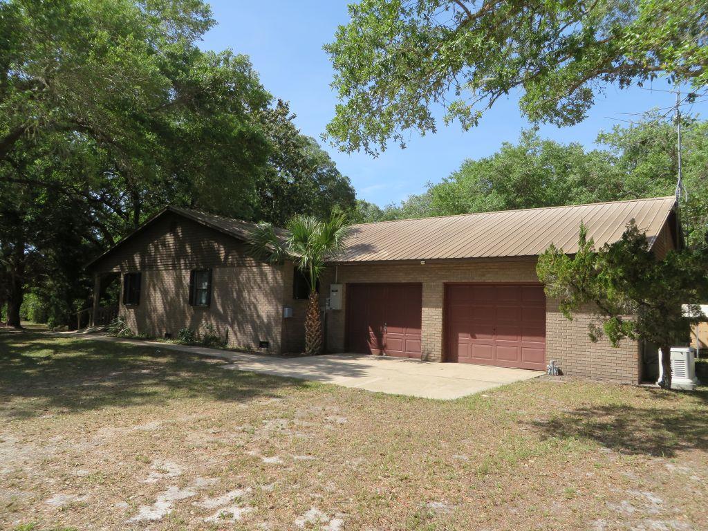 112 Hinton St, 32322