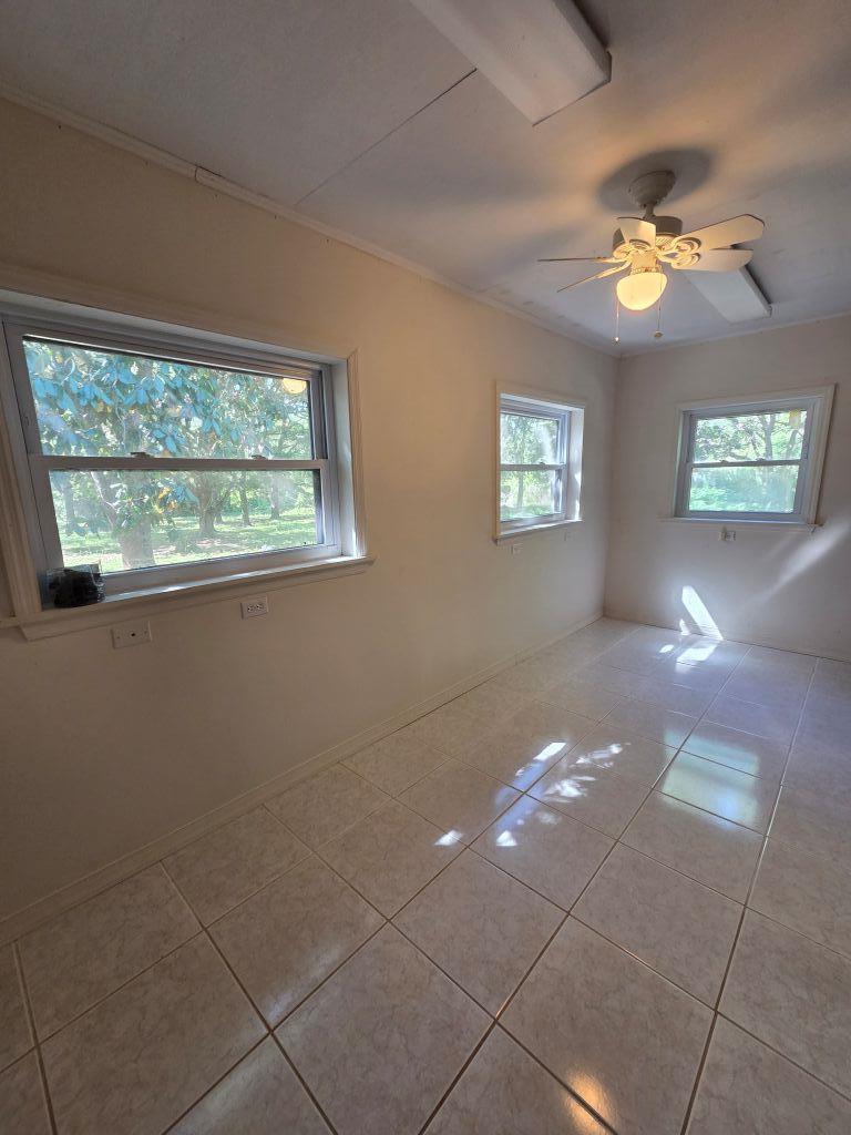 112 Hinton St, 32322
