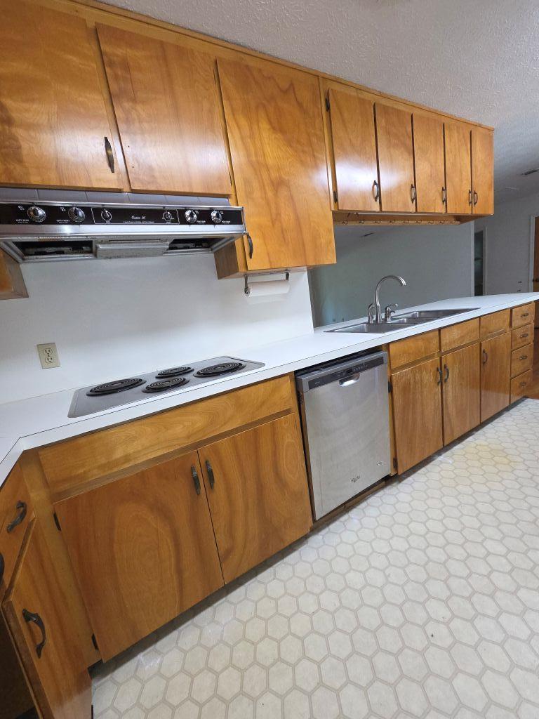 112 Hinton St, 32322