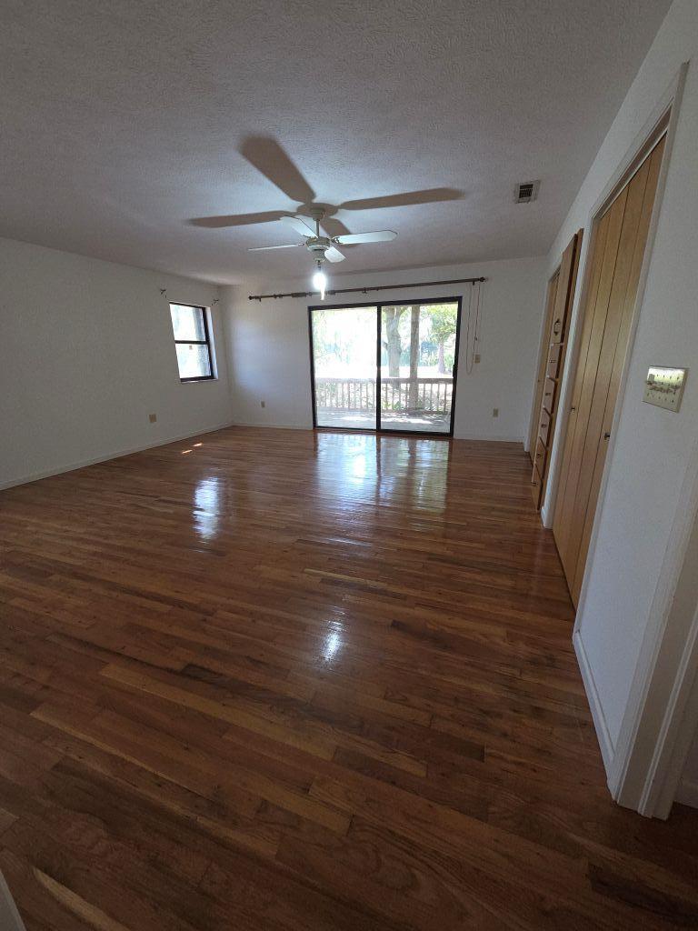 112 Hinton St, 32322