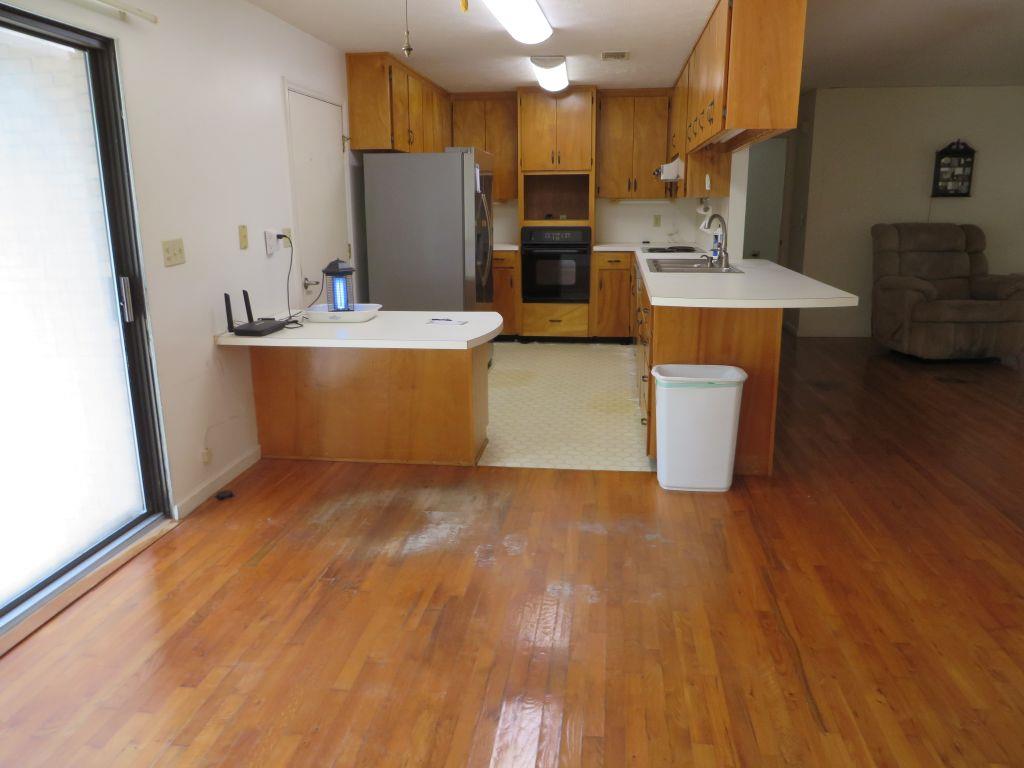 112 Hinton St, 32322