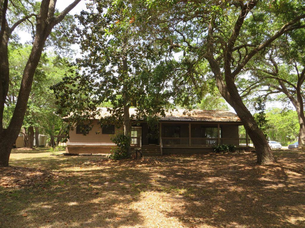112 Hinton St, 32322