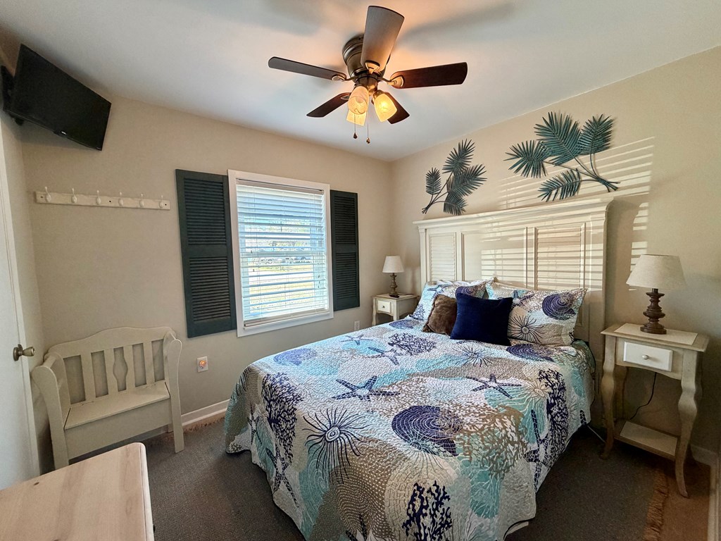 561 Welton Dr, Port St. Joe 32456