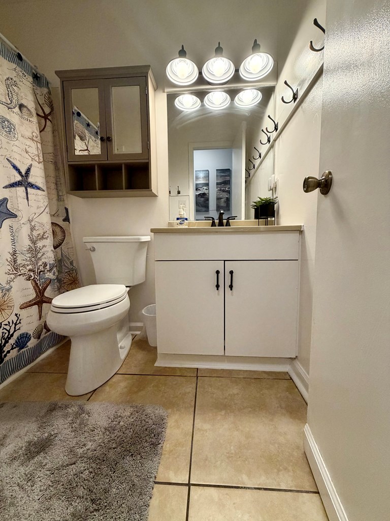 561 Welton Dr, Port St. Joe 32456