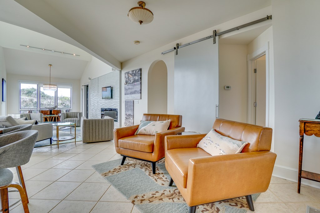 163 Seacliff Dr, 32456