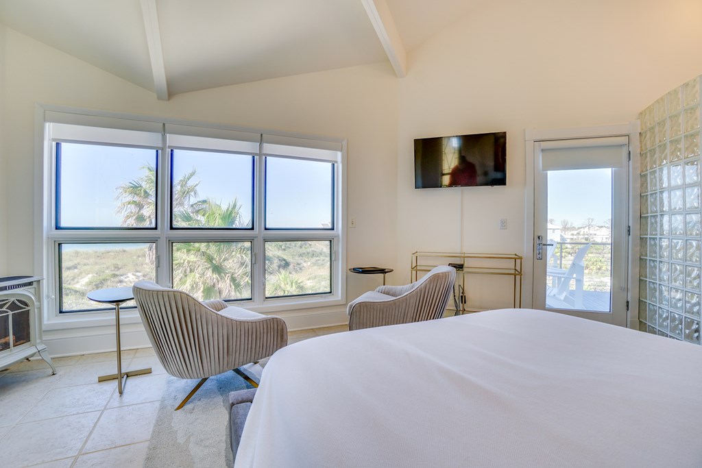 163 Seacliff Dr, 32456