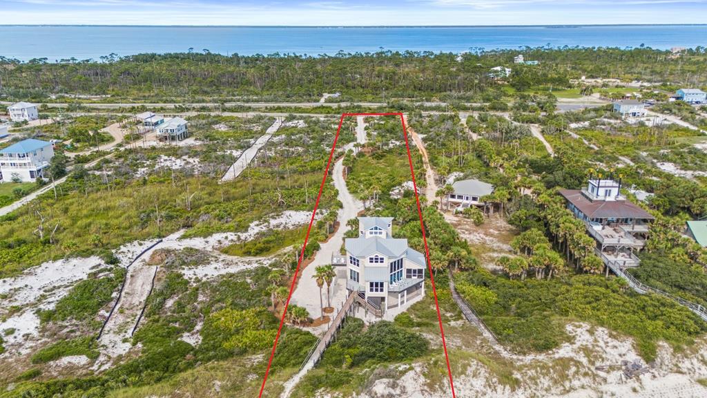 163 Seacliff Dr, 32456