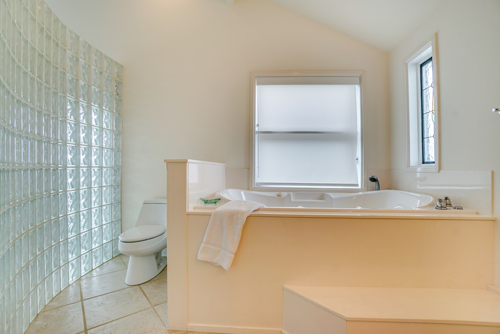 163 Seacliff Dr, 32456