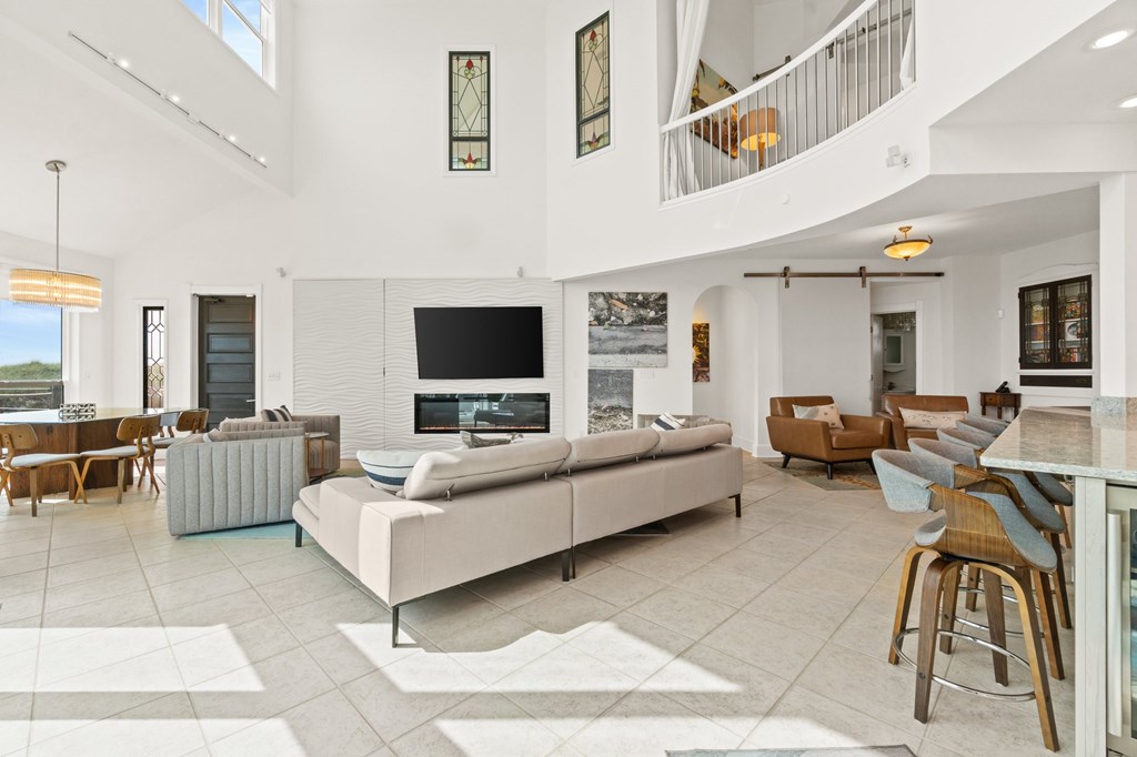 163 Seacliff Dr, 32456