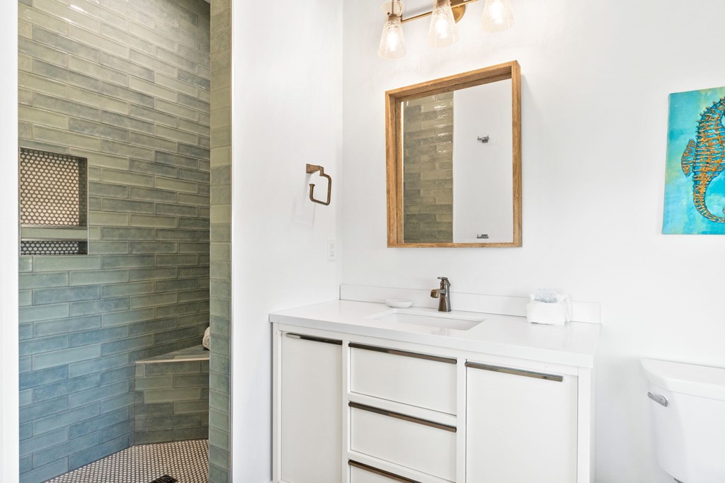 5720 Gulf Front Dr, 32456