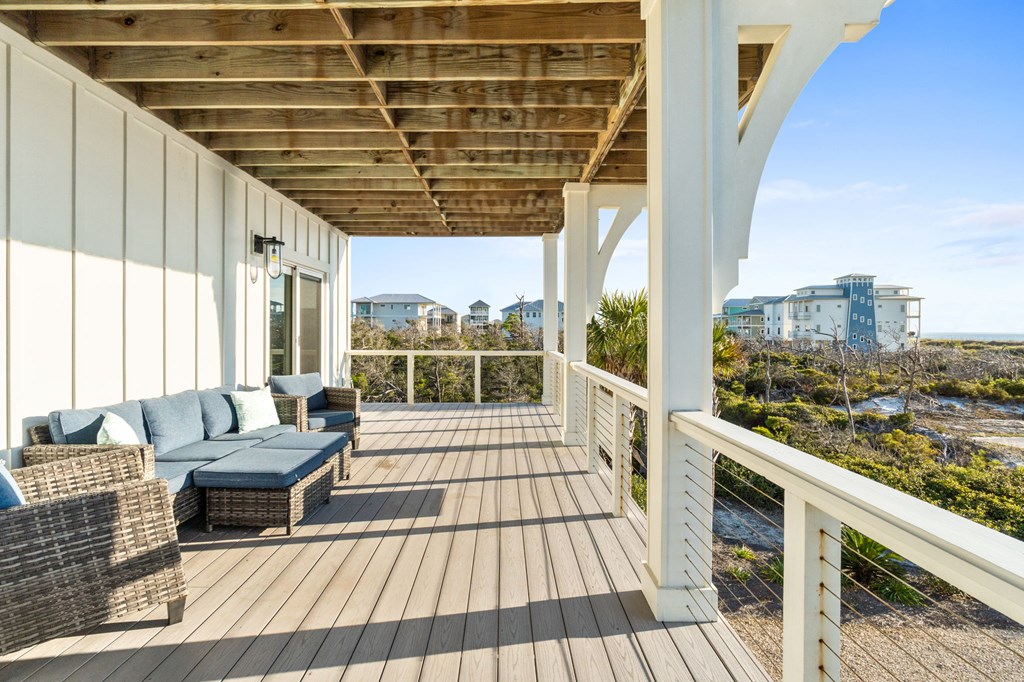 5720 Gulf Front Dr, 32456