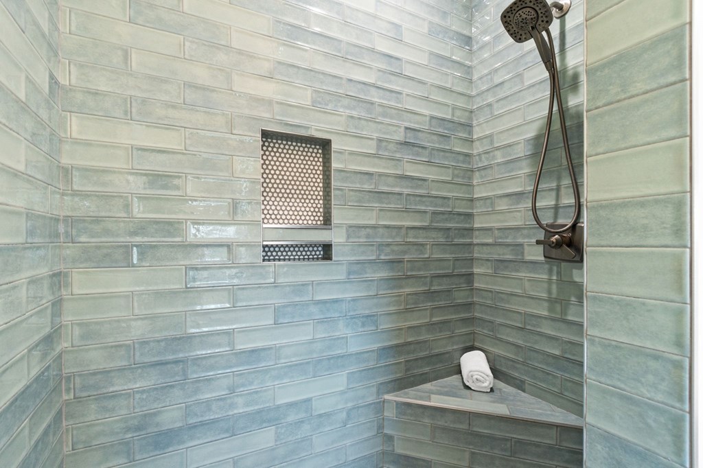 5720 Gulf Front Dr, 32456