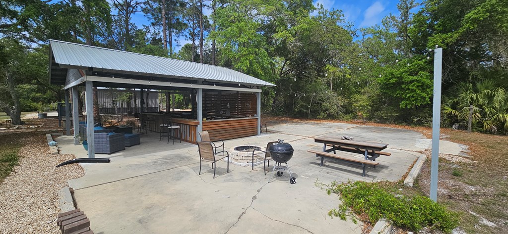 231 Apalachee St, 32322