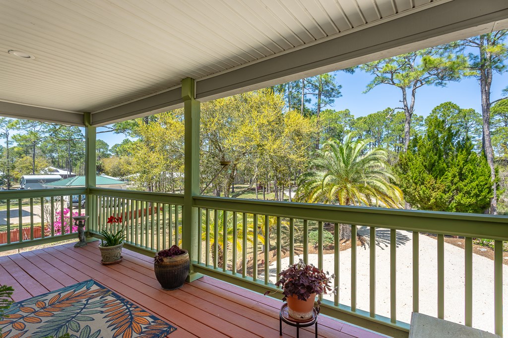 433 River Rd, 32322
