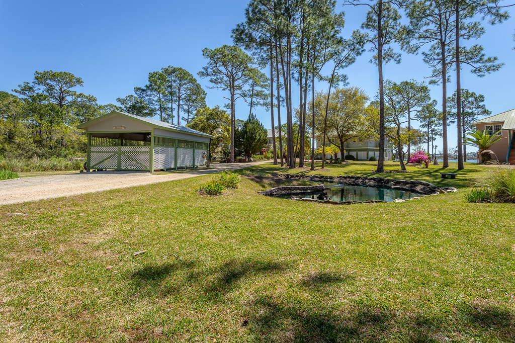 433 River Rd, 32322