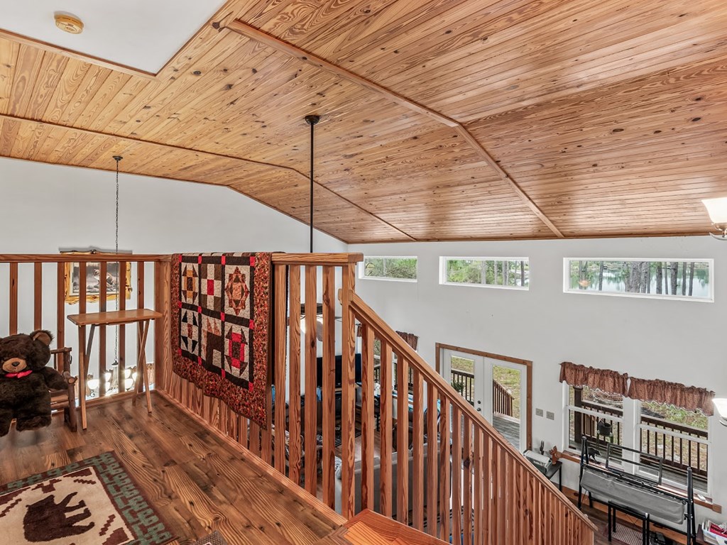 221 Folks Dr, 32322