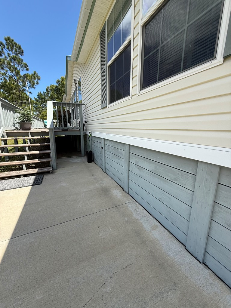 220 Frank Mckamey Way, 32322