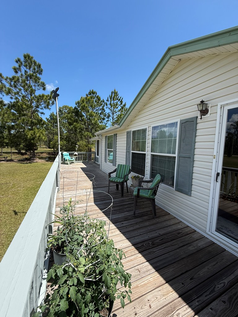 220 Frank Mckamey Way, 32322