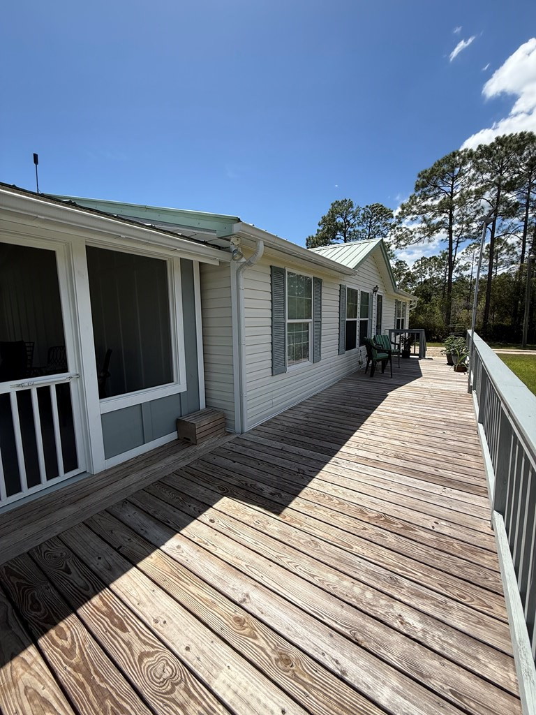 220 Frank Mckamey Way, 32322