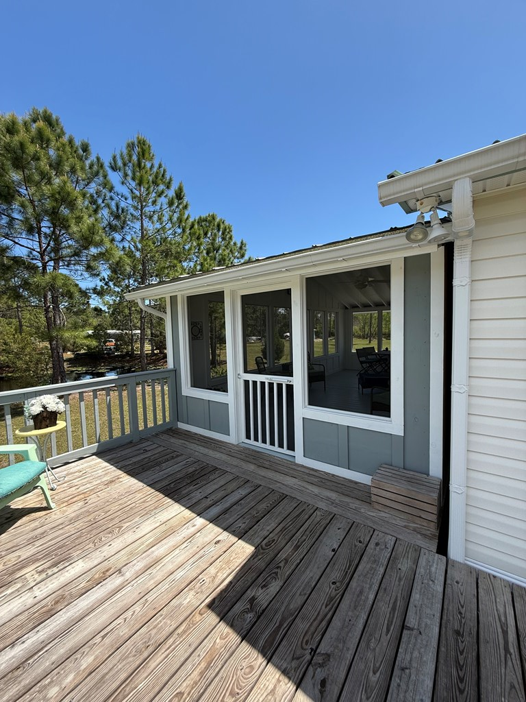220 Frank Mckamey Way, 32322