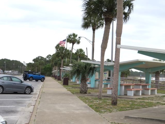 332 Frank Mckamey Way, 32322