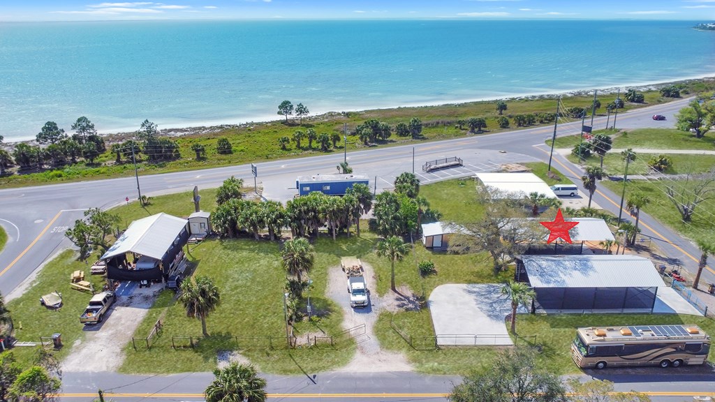186 Ling St, Port St. Joe 32456
