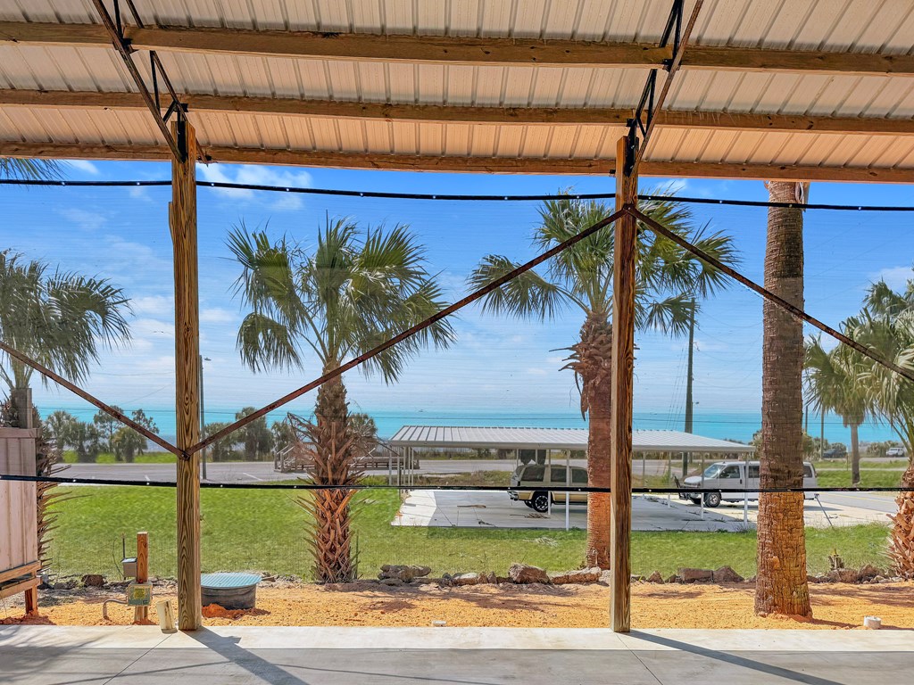 186 Ling St, Port St. Joe 32456