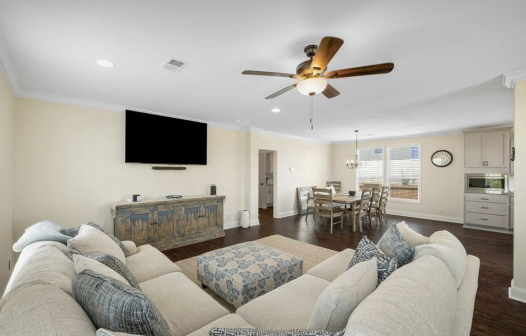201 Nautilus Dr, Port St. Joe 32456
