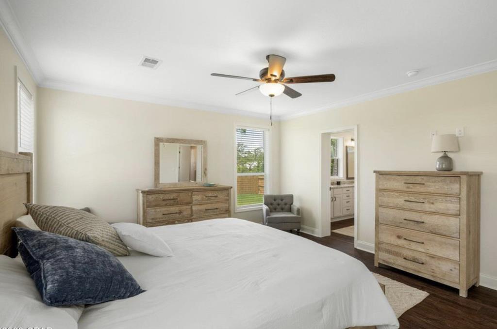 201 Nautilus Dr, Port St. Joe 32456