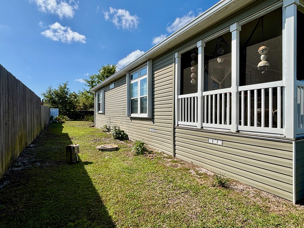 352 Gulf St, Port St. Joe 32456
