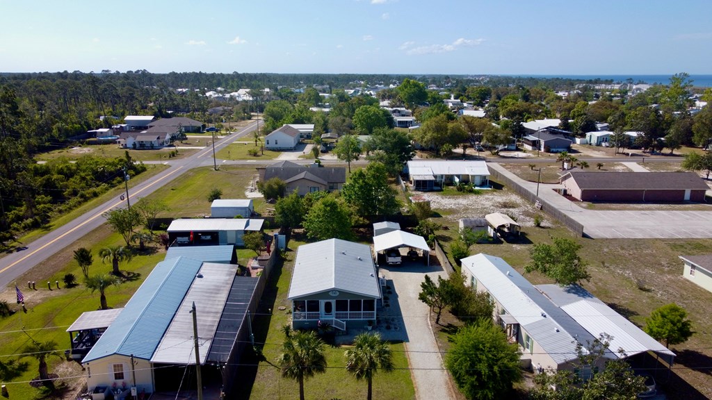 352 Gulf St, Port St. Joe 32456