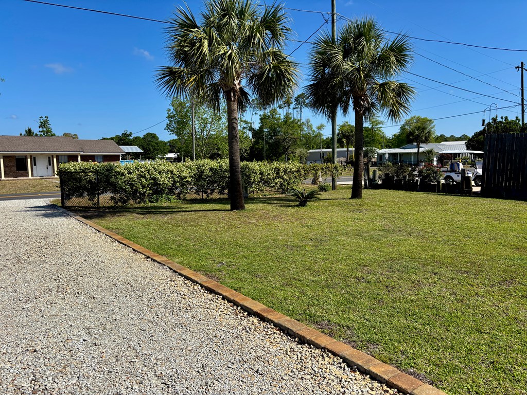 352 Gulf St, Port St. Joe 32456