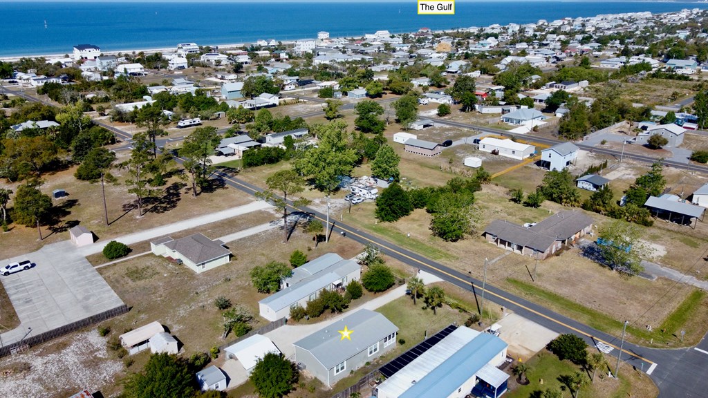 352 Gulf St, Port St. Joe 32456