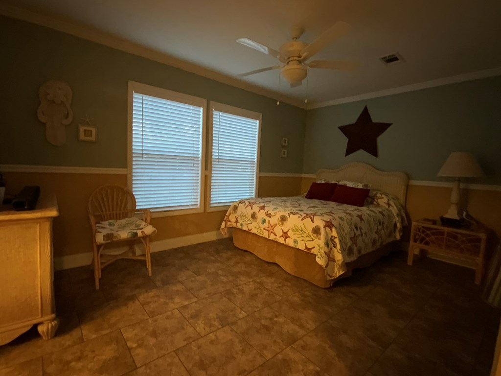 352 Gulf St, Port St. Joe 32456