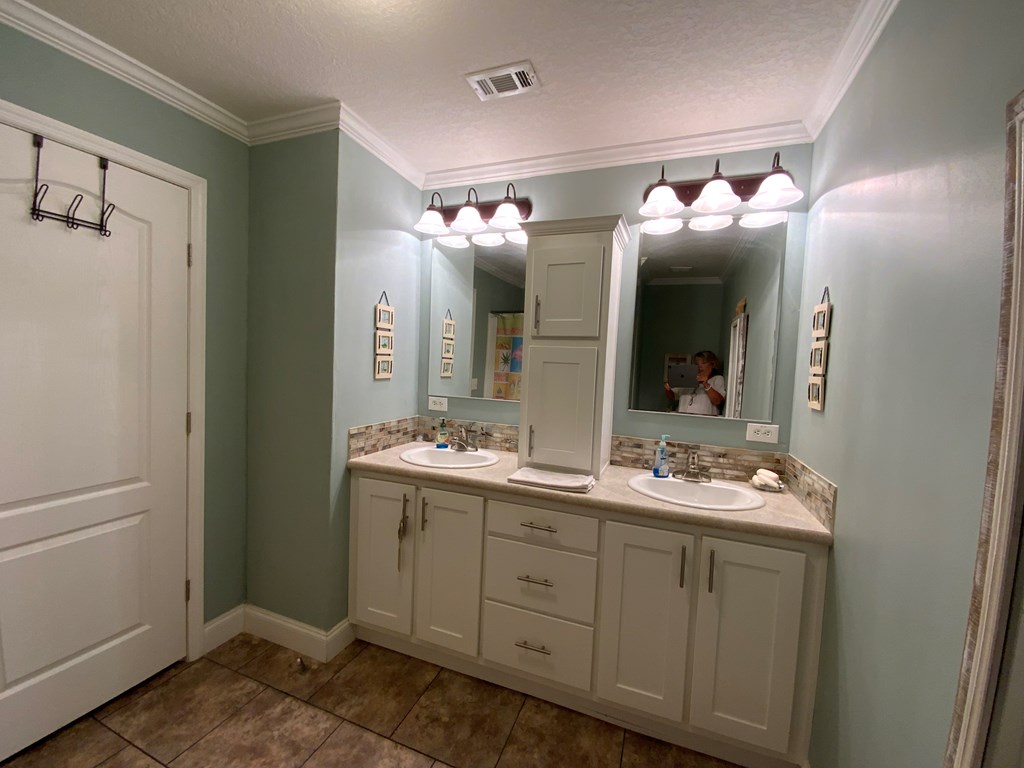 352 Gulf St, Port St. Joe 32456