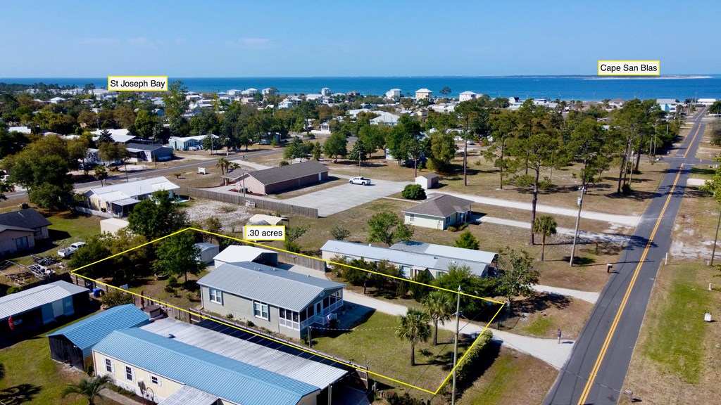 352 Gulf St, Port St. Joe 32456