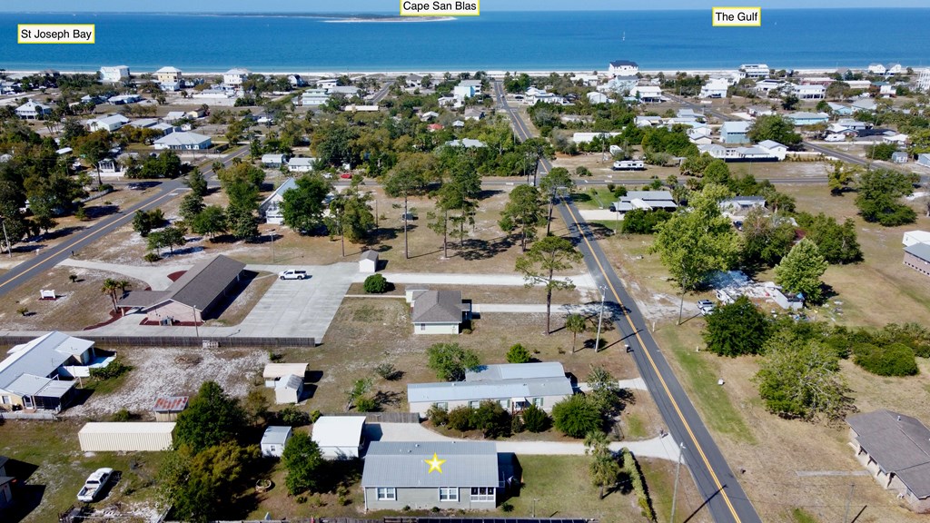 352 Gulf St, Port St. Joe 32456