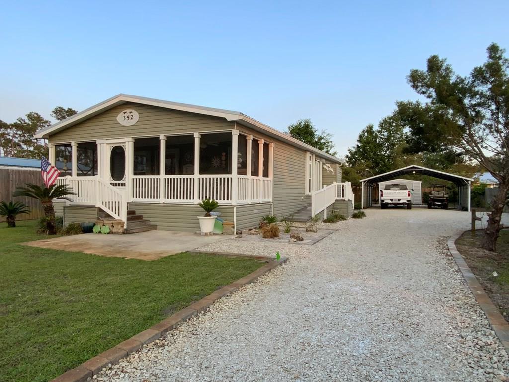 352 Gulf St, Port St. Joe 32456