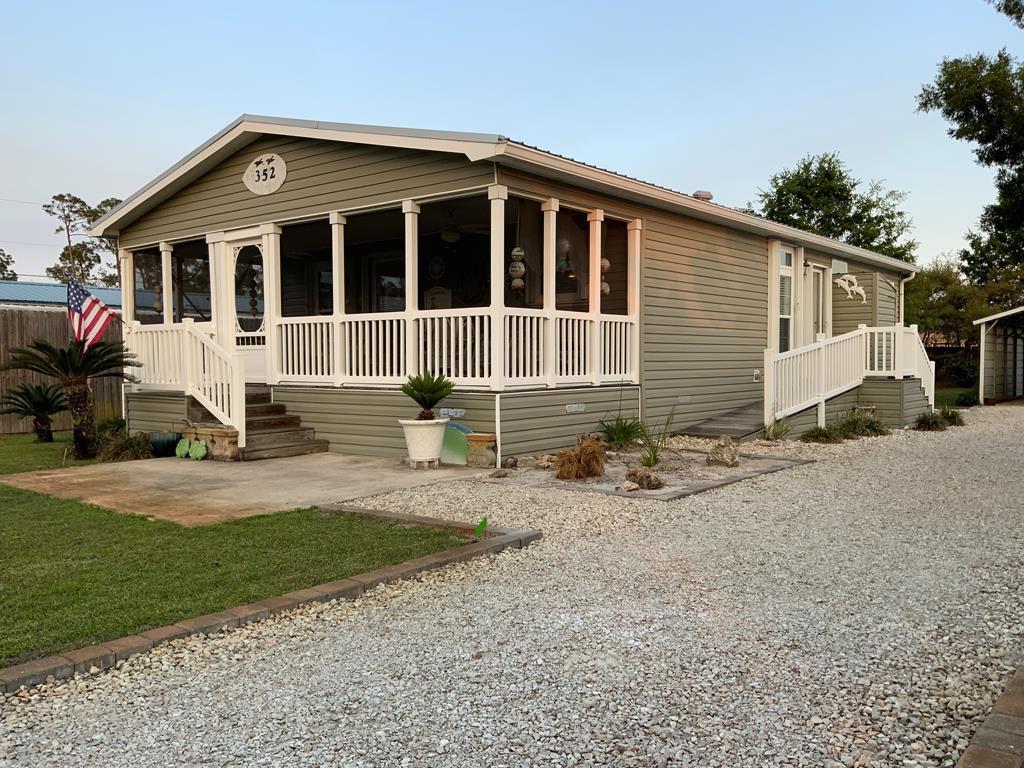 352 Gulf St, Port St. Joe 32456