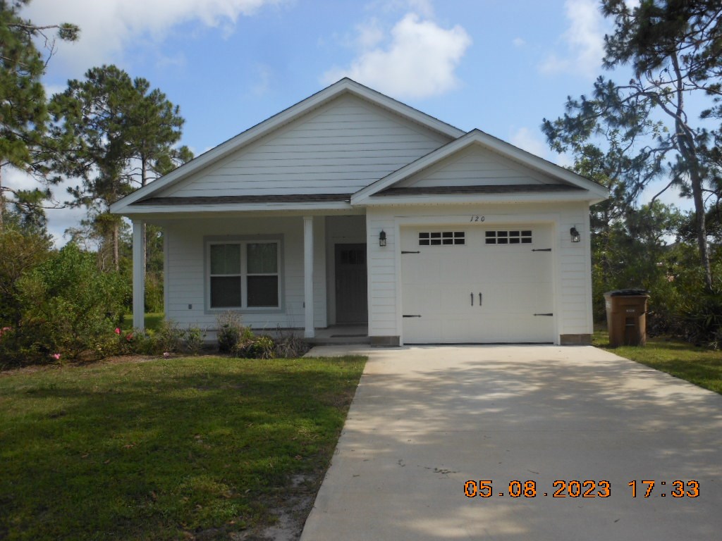 120 Crane Dr, Port St. Joe 32456