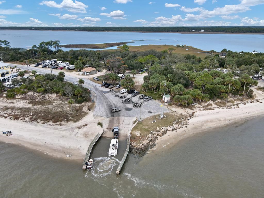 Lot 6 Money Bayou Dr, Port St. Joe 32456