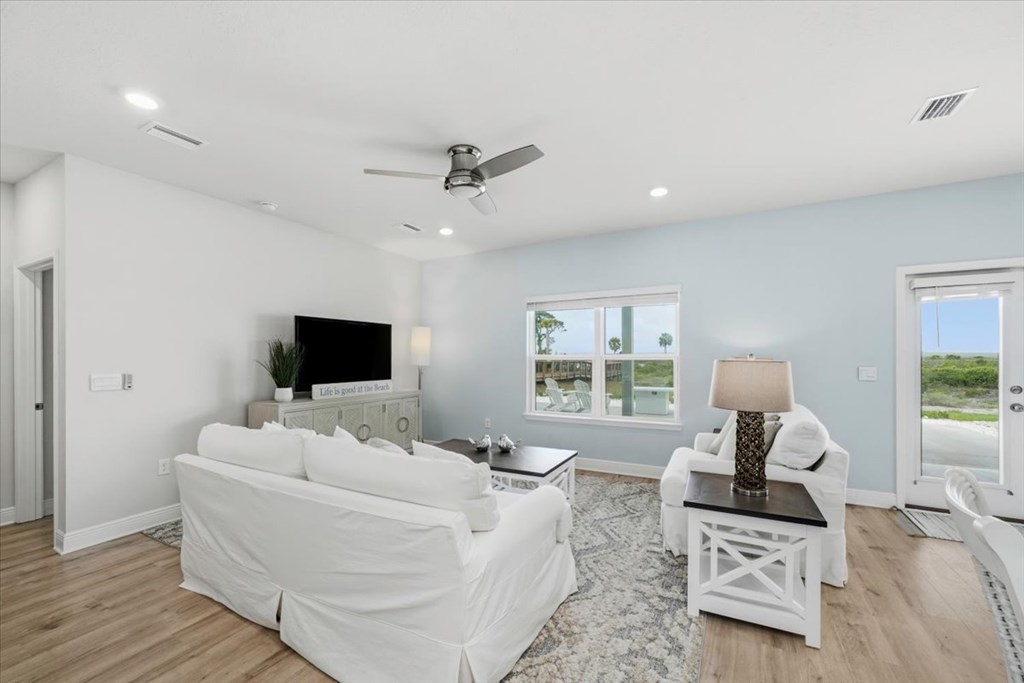 536 Sea Grove Way, Port St. Joe 32456