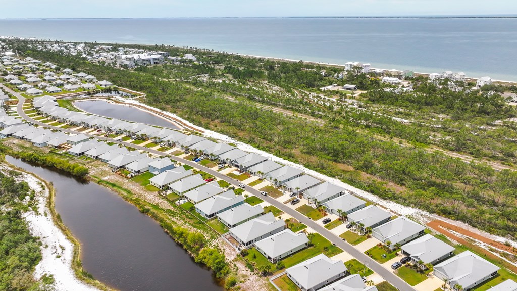 842 Backwater Rd, Port St. Joe 32456