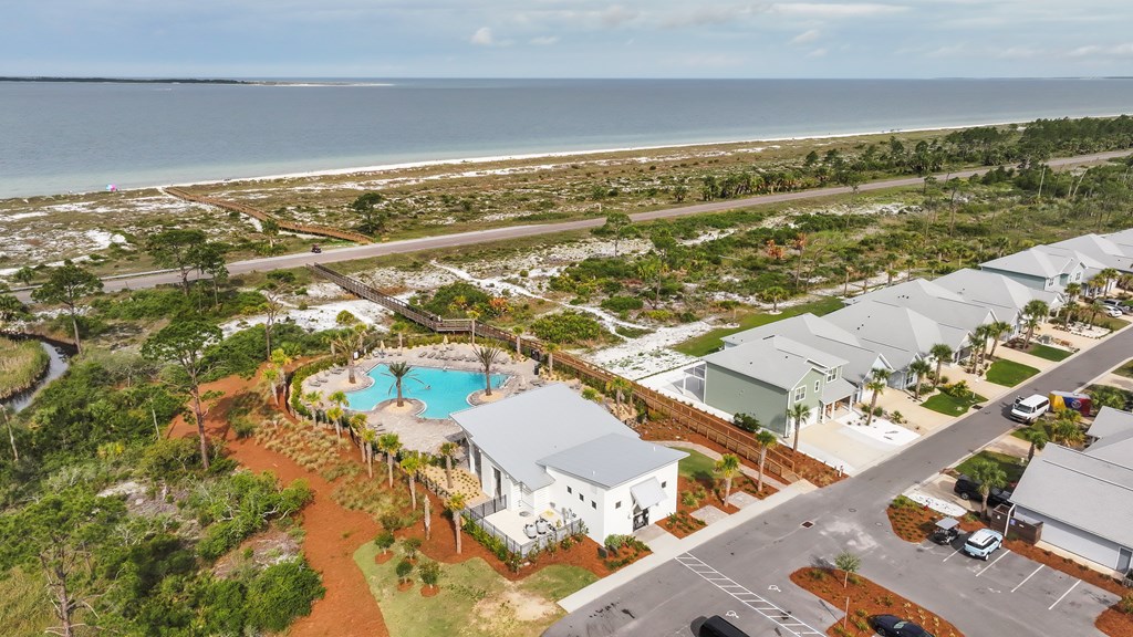 842 Backwater Rd, Port St. Joe 32456