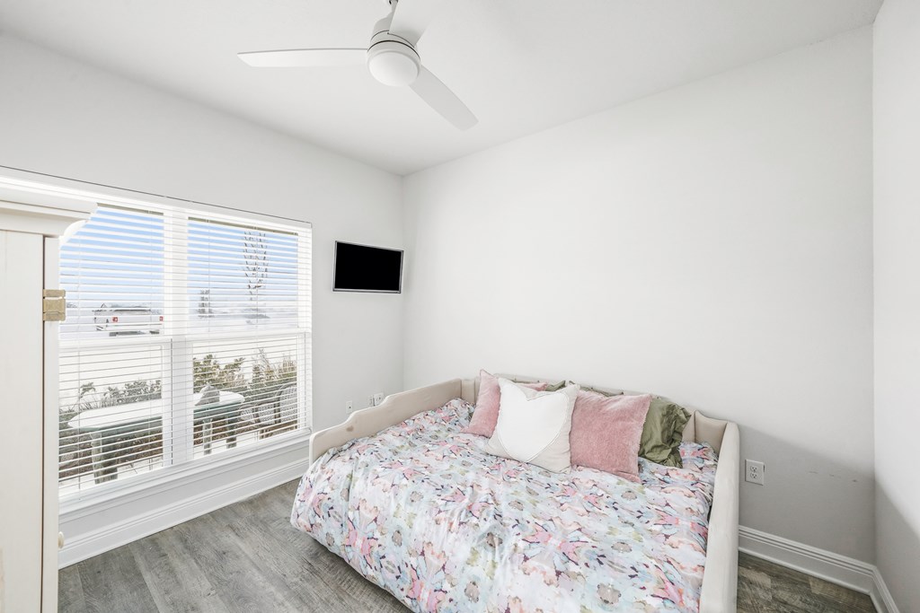 842 Backwater Rd, Port St. Joe 32456