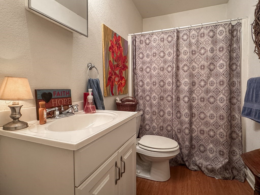 318 Earl King St, 32320